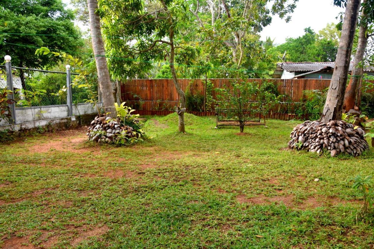 S P City Resort Anuradhapura Εξωτερικό φωτογραφία